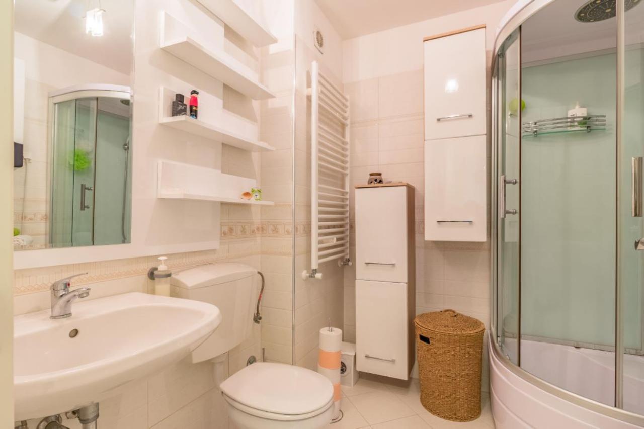 Lovely Apartment Near Centar Pula Ngoại thất bức ảnh